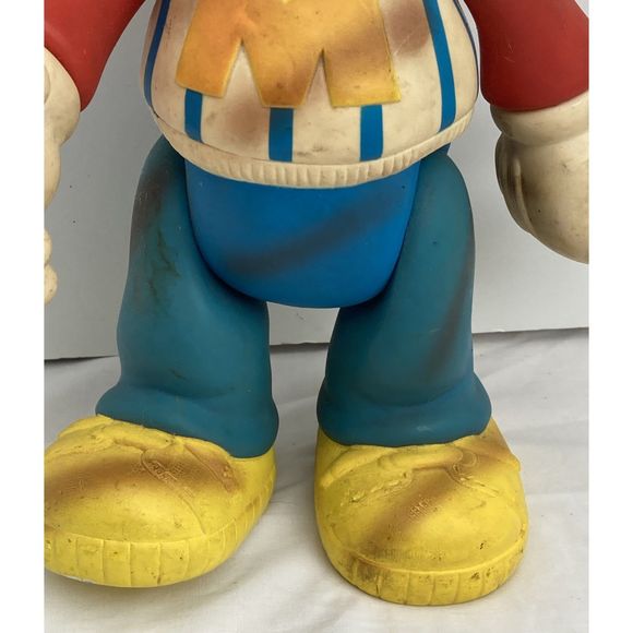 Vintage 70's Mickey Mouse Baseball Player - Posable Rubber-Like Plastic Doll - Picture 6 of 8